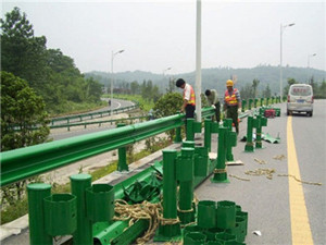 喷塑公路双波护栏板